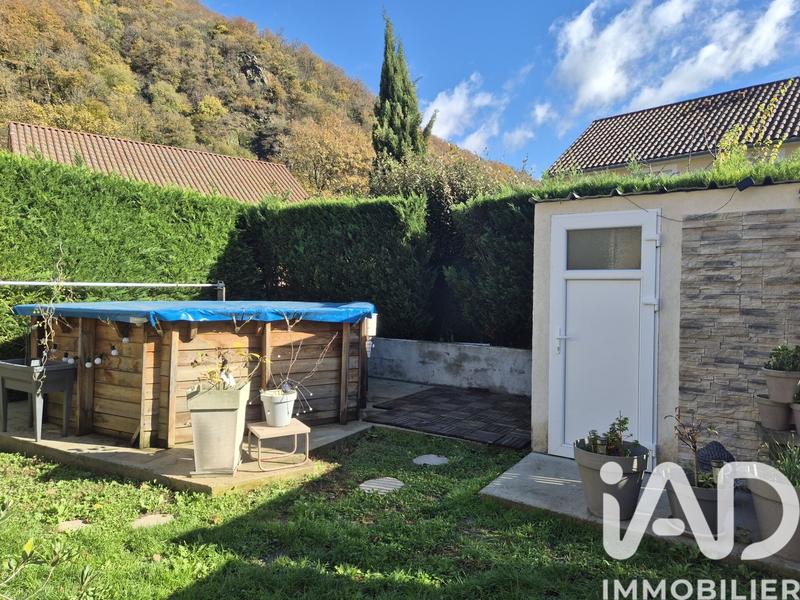 Maison - 88 m² - 4 pièces