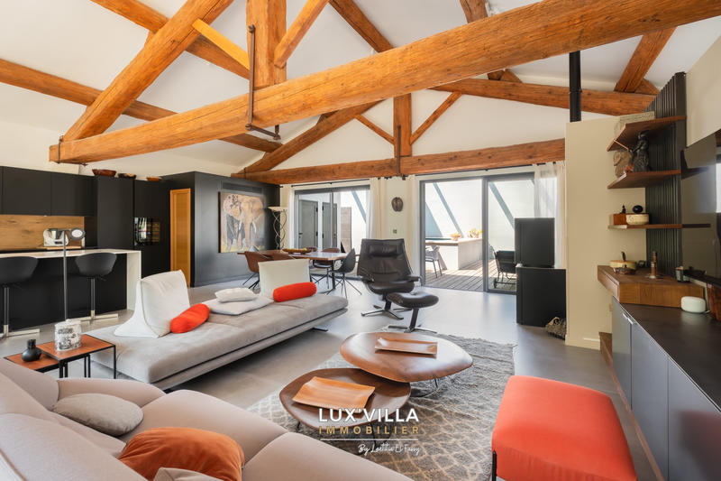 Mas - 210 m² - 5 pièces