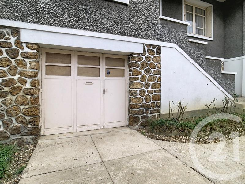 Maison - 98 m² - 5 pièces