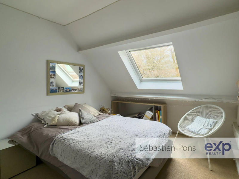 Maison - 269 m² - 9 pièces