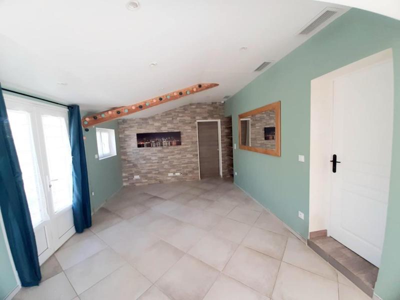 Maison - 166 m² - 7 pièces