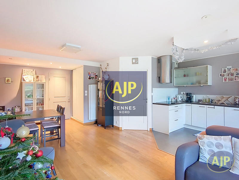 Appartement - 91 m² - 4 pièces