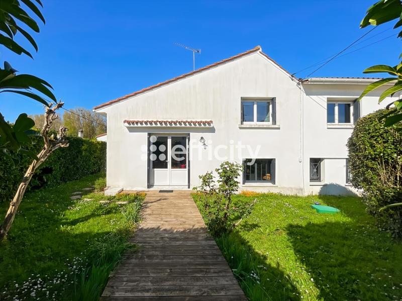 Maison - 192 m² - 7 pièces