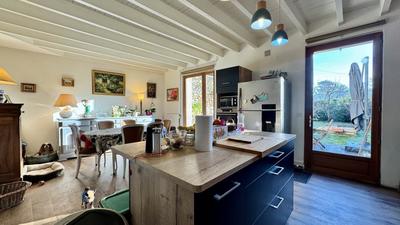 Maison - 120 m² - 5 pièces