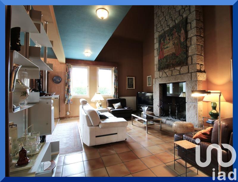 Maison - 177 m² - 7 pièces