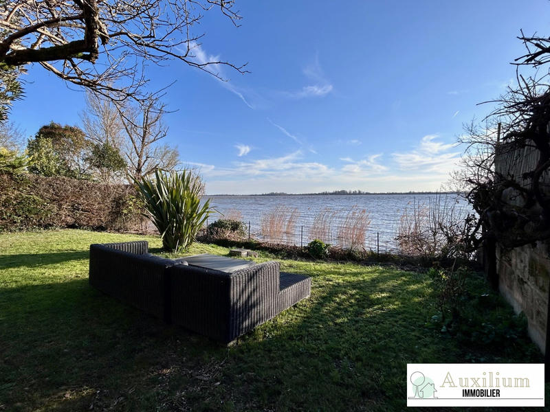 Maison ancienne - 205 m² - 7 pièces