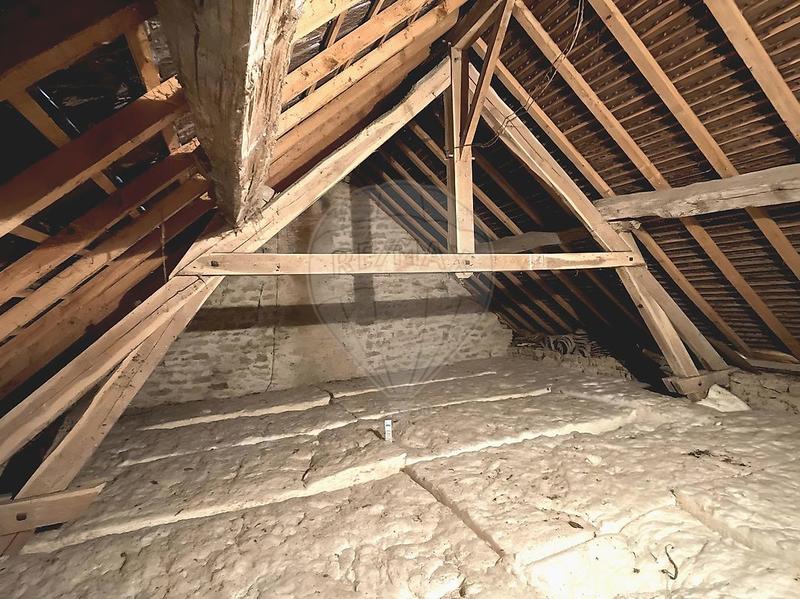 Maison - 183 m² - 7 pièces