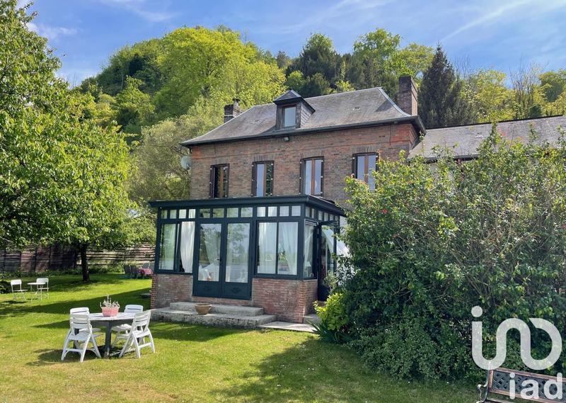 Maison - 145 m² - 8 pièces