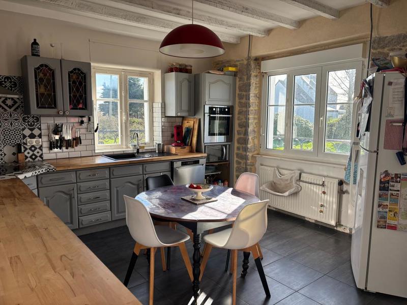 Maison - 110 m² - 5 pièces