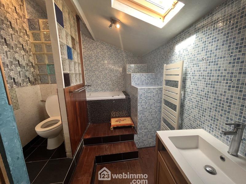 Maison - 89 m² - 5 pièces