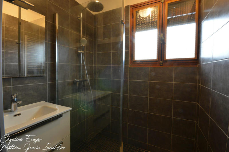 Maison traditionnelle - 83 m² - 4 pièces