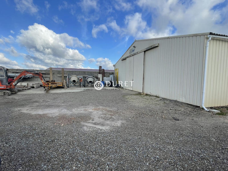 Local d'activités - 300 m²