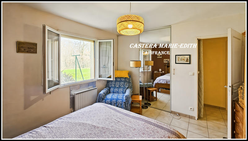 Maison - 99 m² - 5 pièces