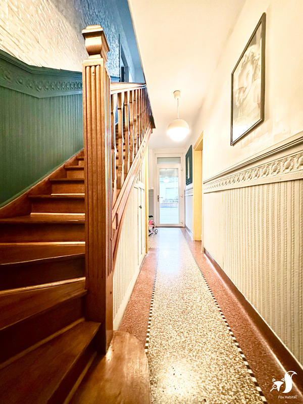 Maison - 195 m² - 7 pièces