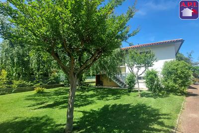 Maison - 183 m² - 6 pièces