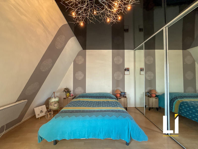 Appartement - 98 m² - 4 pièces