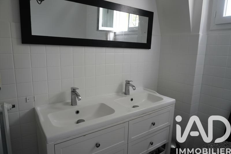 Maison - 195 m² - 8 pièces