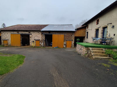 Maison - 106 m² - 4 pièces