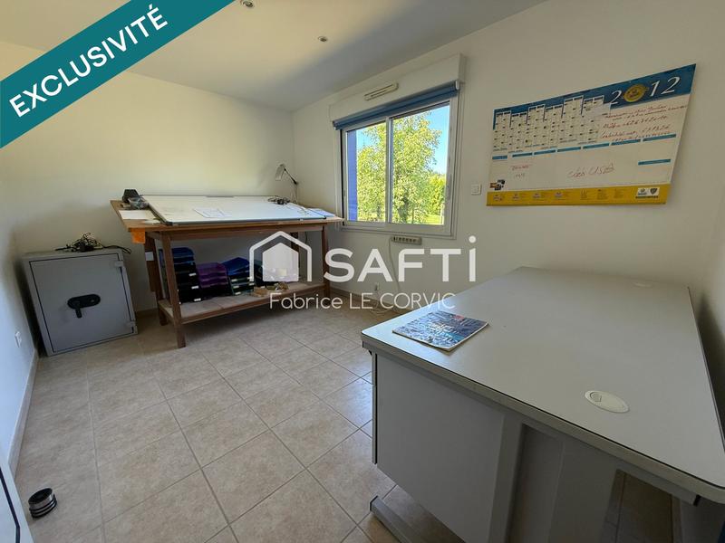 Maison - 155 m² - 8 pièces