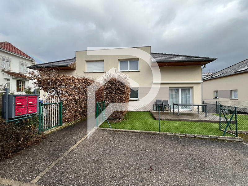 Appartement - 92 m² - 4 pièces