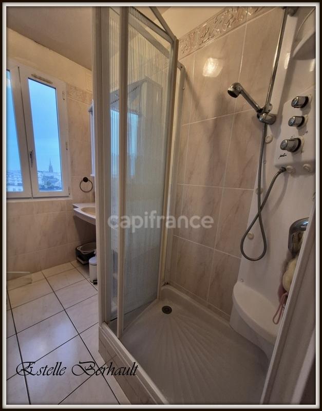 Appartement - 75 m² - 5 pièces