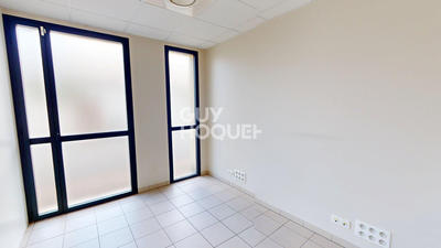 Bureau - 225 m²