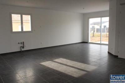 Maison - 94 m² - 4 pièces