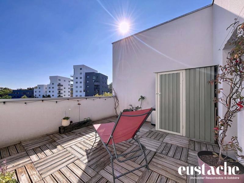 Duplex - 92 m² - 4 pièces