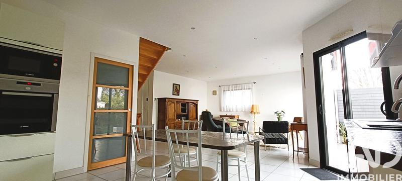 Maison - 155 m² - 6 pièces