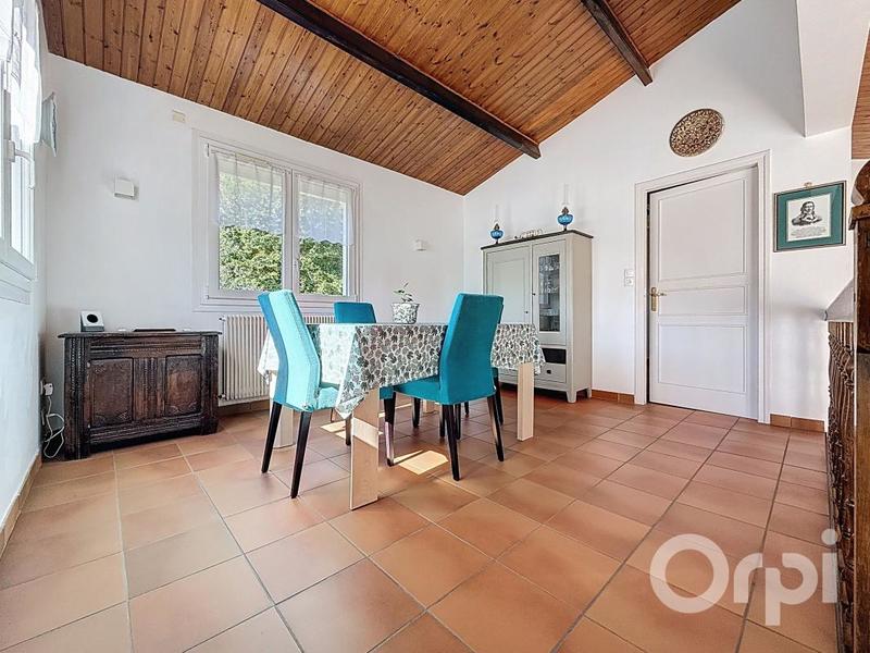 Maison - 96 m² - 4 pièces