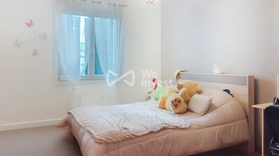 Maison traditionnelle - 200 m² - 9 pièces