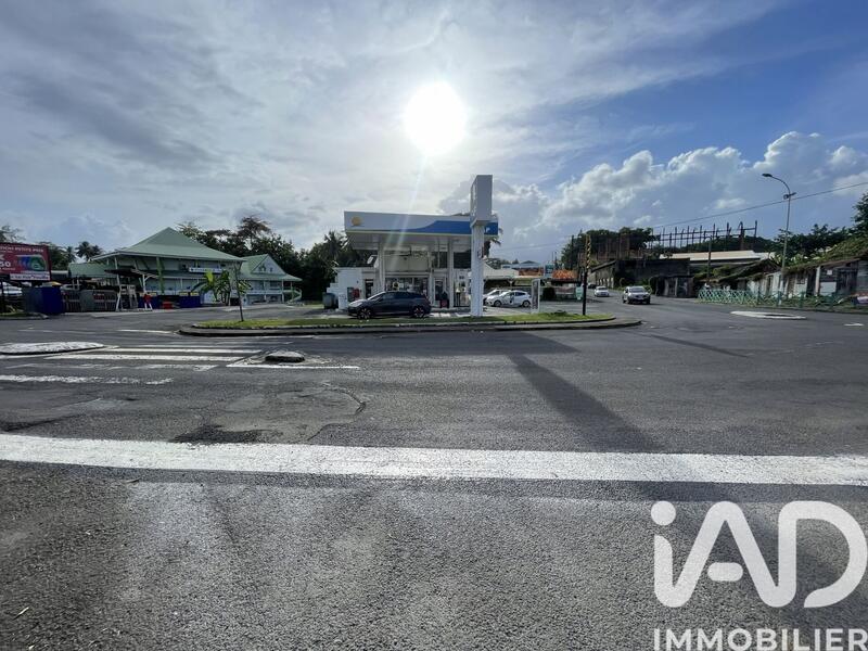 Maison - 200 m² - 6 pièces