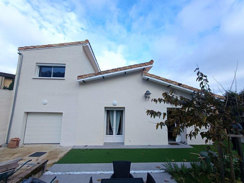 Maison - 135 m² - 5 pièces