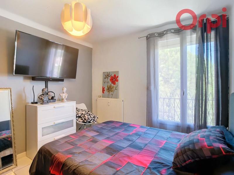 Appartement - 65 m² - 4 pièces