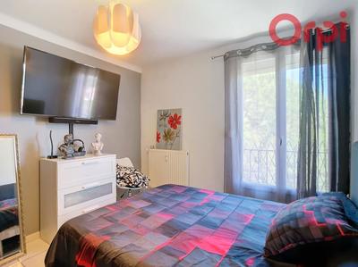 Appartement - 65 m² - 4 pièces