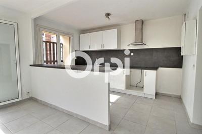 Appartement - 79 m² - 4 pièces