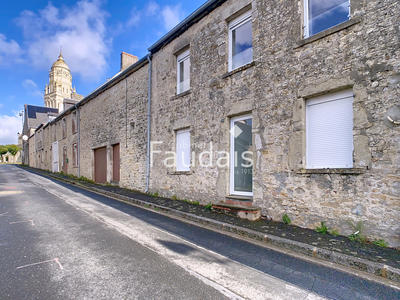 Maison de village - 100 m² - 5 pièces