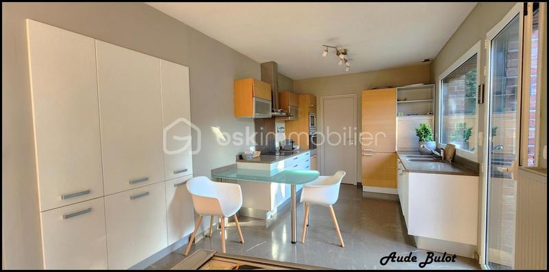 Maison - 150 m² - 5 pièces