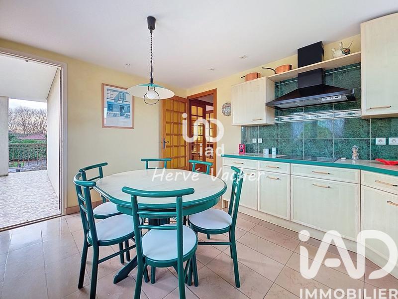 Maison - 183 m² - 6 pièces