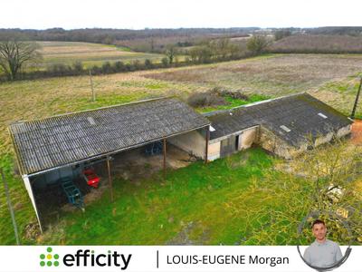 Maison - 593 m² - 10 pièces