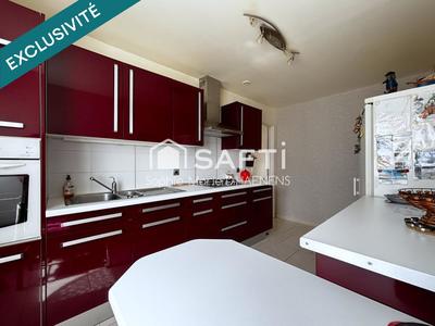 Maison - 86 m² - 6 pièces