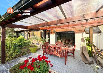 Maison - 157 m² - 5 pièces