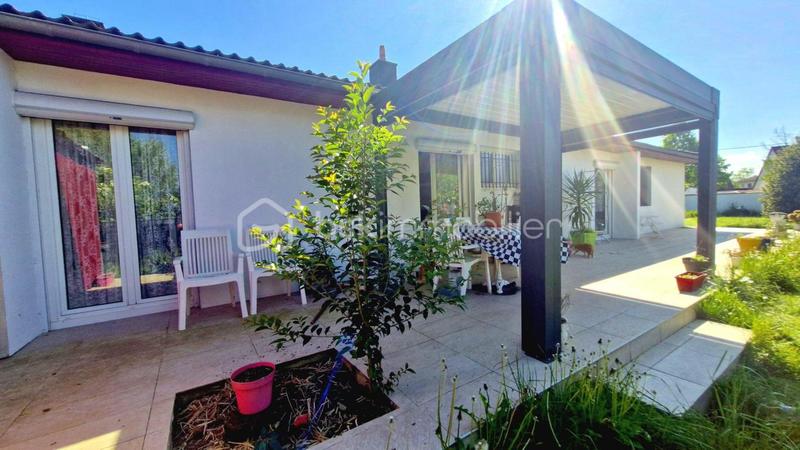 Maison - 110 m² - 4 pièces