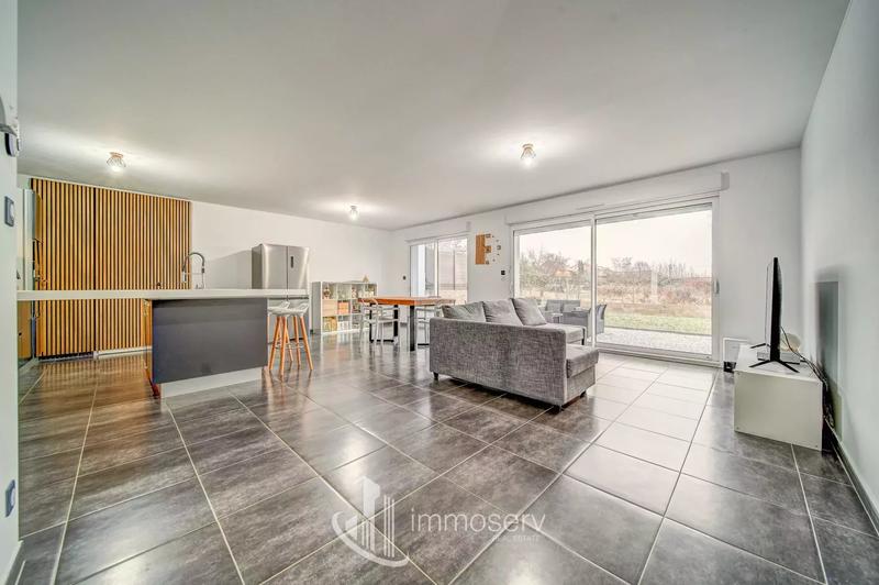 Maison - 106 m² - 6 pièces