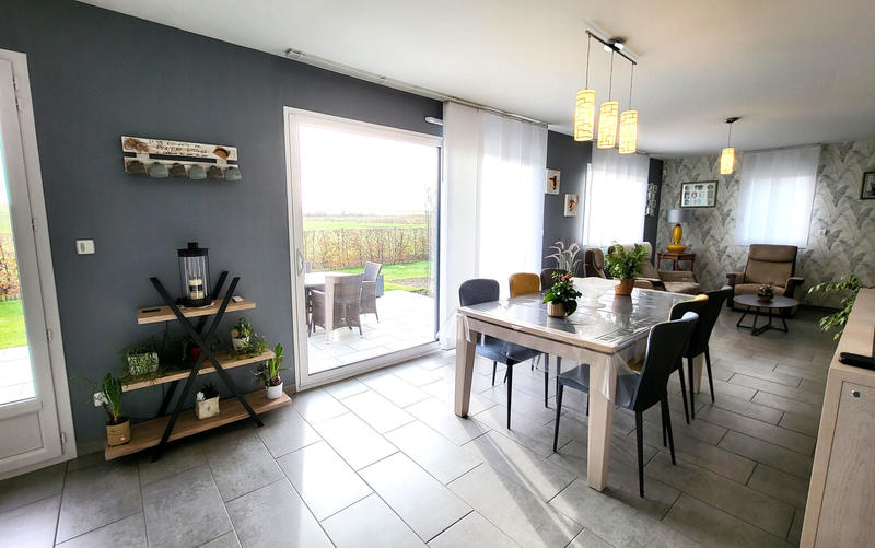 Maison - 122 m² - 7 pièces