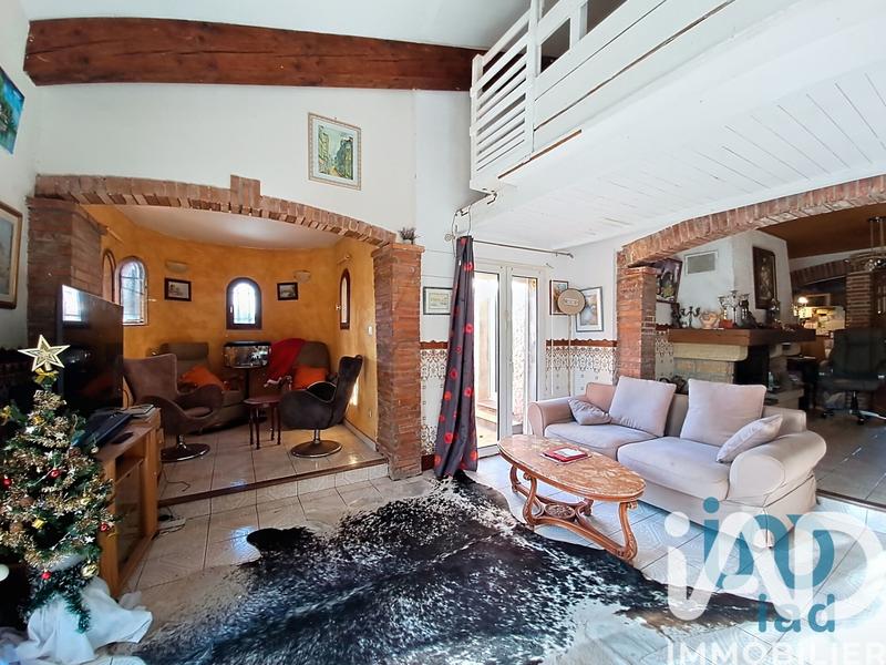 Maison - 167 m² - 7 pièces