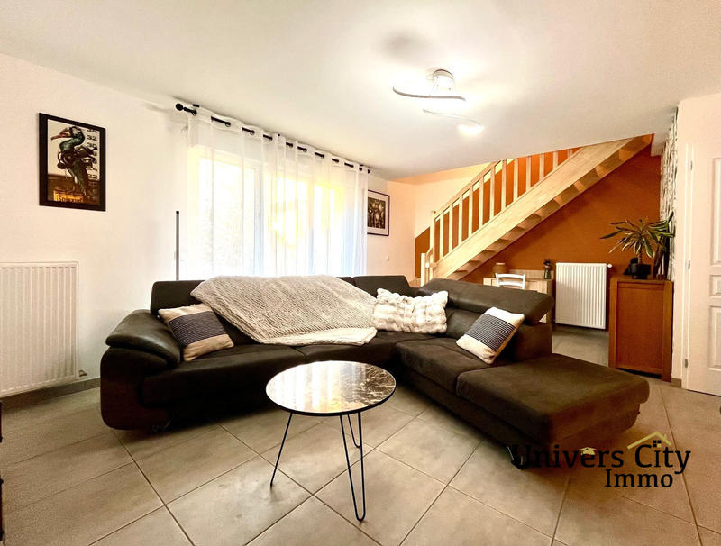 Maison - 81 m² - 4 pièces