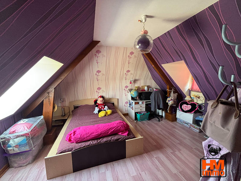 Maison - 180 m² - 6 pièces