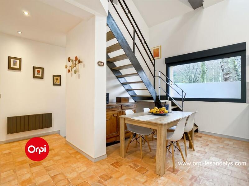 Maison - 104 m² - 4 pièces