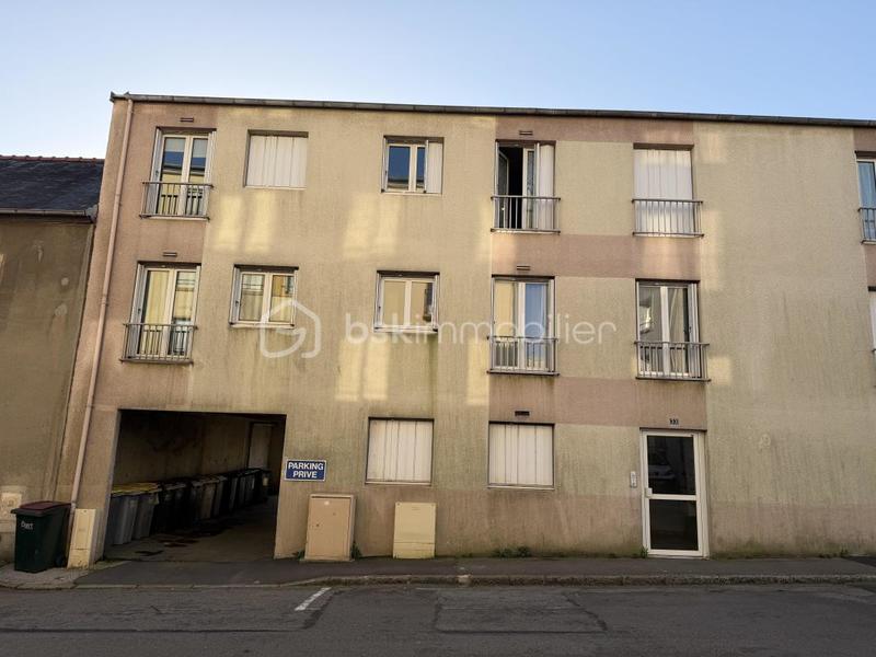 Studio - 28 m² - 2 pièces